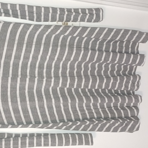 Gray and white Striped Swing Dress w/ long sleeves Old Navy Women's size S tall - Picture 10 of 17